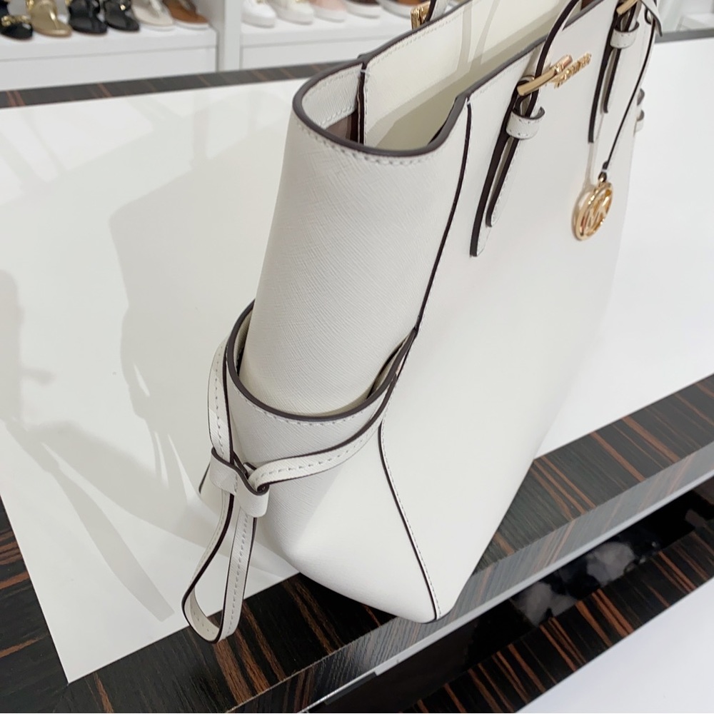 Michael Kors Gilly Jet Set Travel Large Drawstring Top Zip Tote - Picture 7 of 7